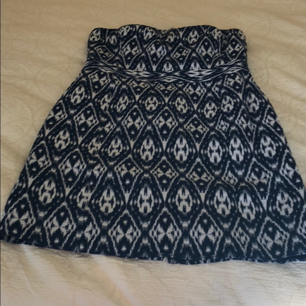 Strapless dress